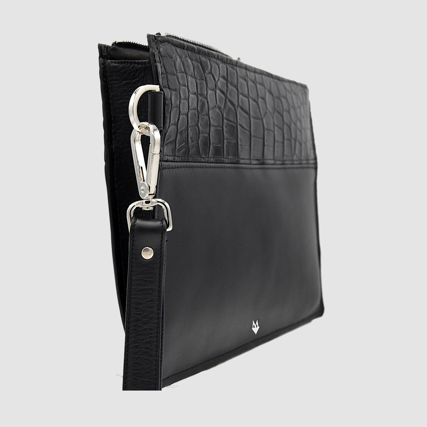 Black crocodile clutch discount bag