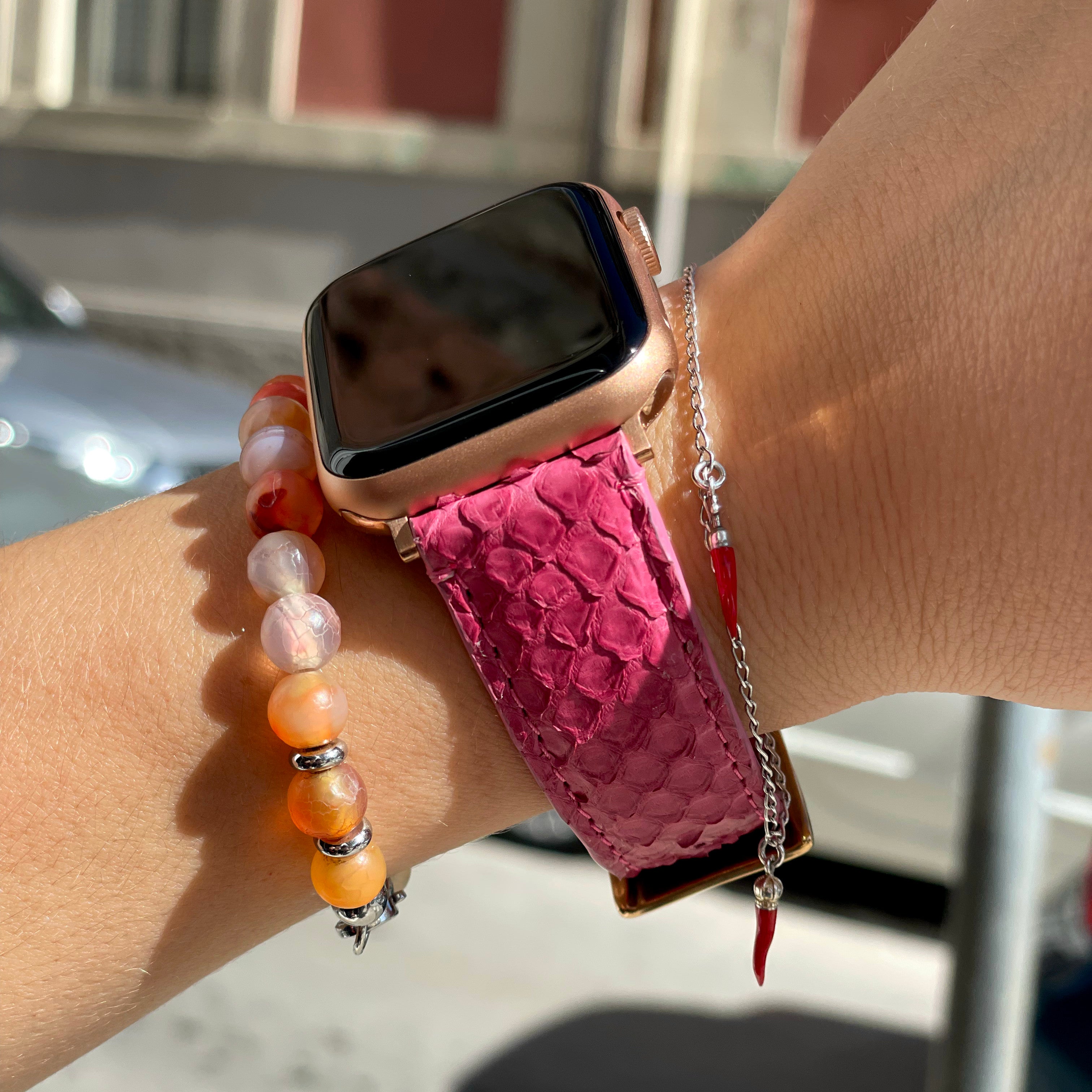 Watch strap for Apple watch series 8 7 6 5 4 in Fuchsia Python skin